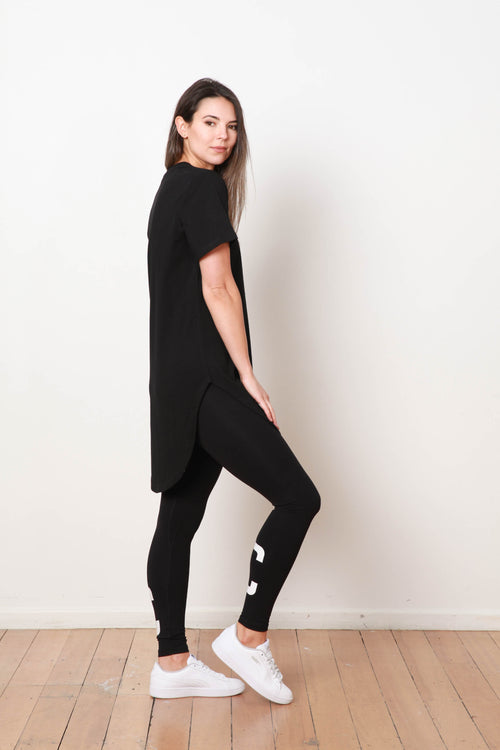 BASIC TEE BLACK
