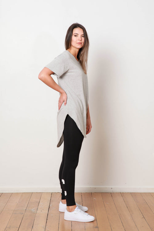 *BASIC TEE GREY MARLE