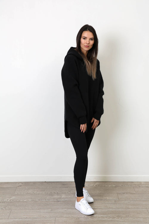 BASIC POCKET HOODY BLACK (PRE-ORDER)